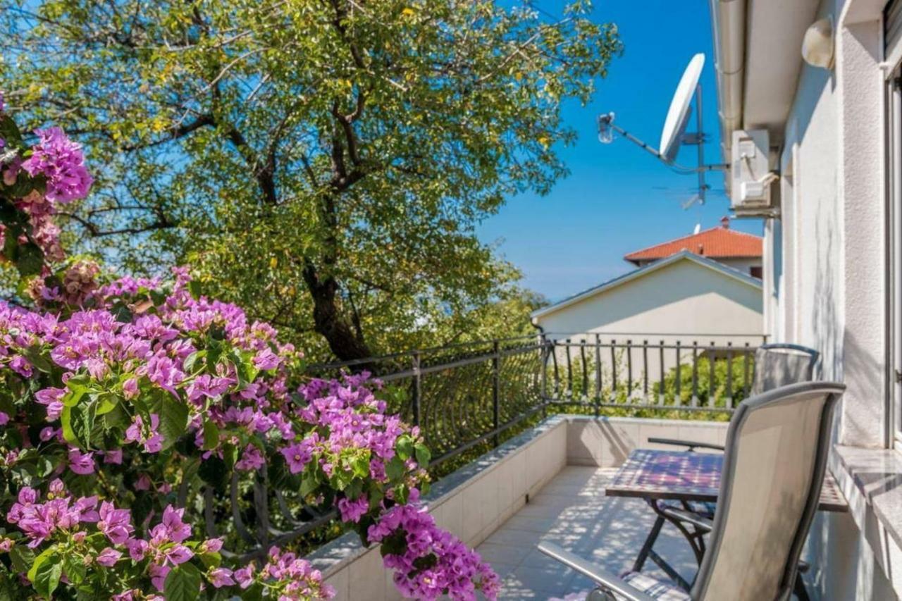 Apartman Ilonka Daire Novi Vinodolski Dış mekan fotoğraf